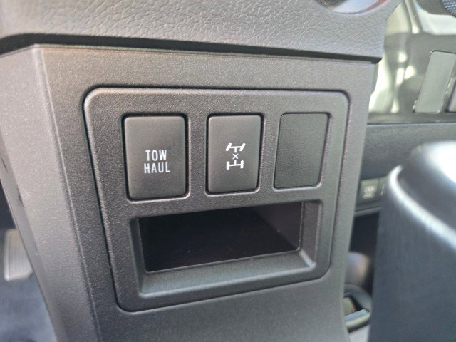 Used 2022 Toyota Sequoia Nightshade image 33