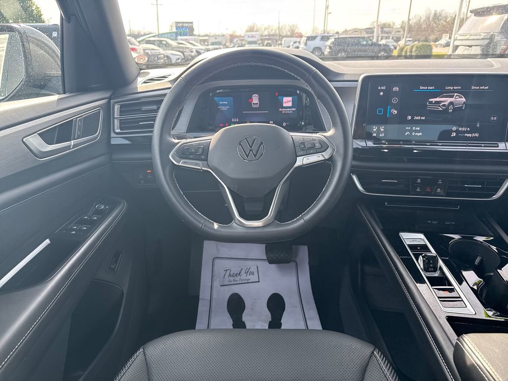 Used 2025 Volkswagen Atlas Cross Sport SE image 15