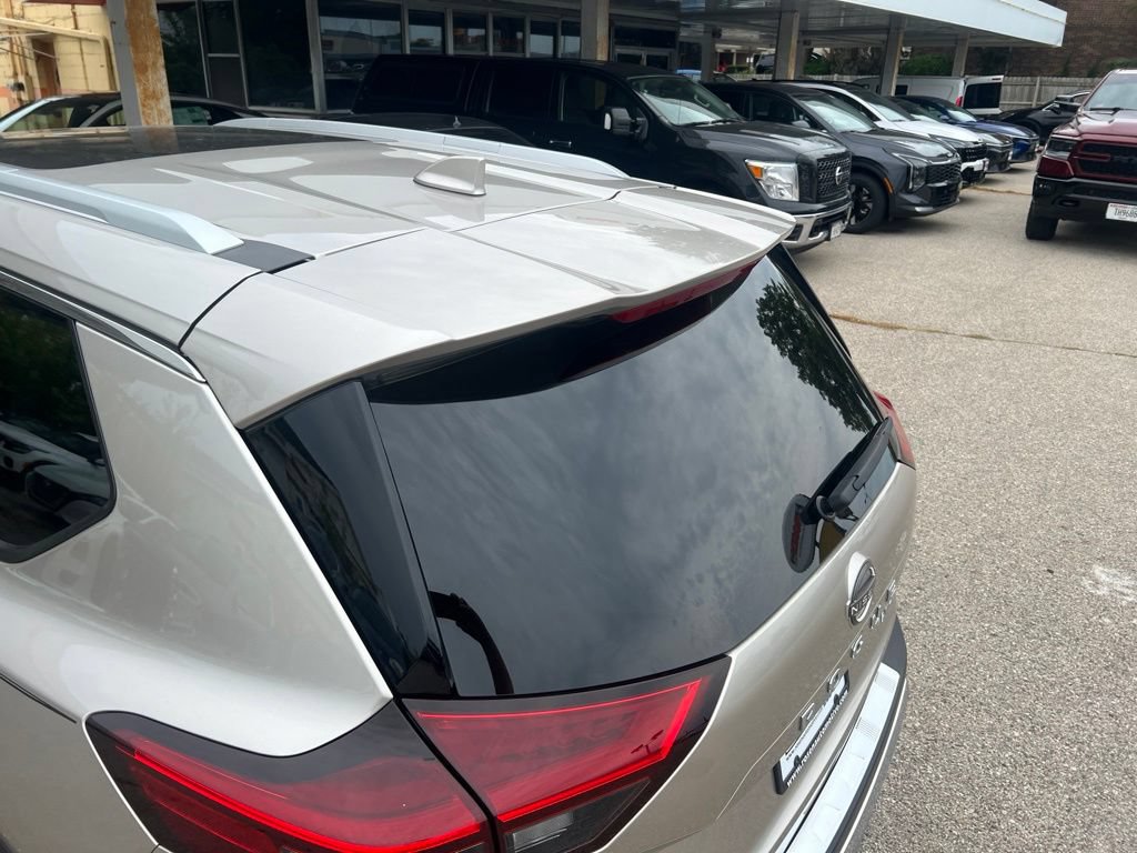 Certified 2023 Nissan Rogue Platinum w/ Platinum Premium Package AWD/4WD image 38