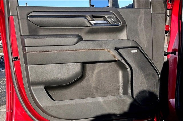 Used 2024 GMC Sierra 2500 AT4 w/ AT4 Premium Plus Package image 21