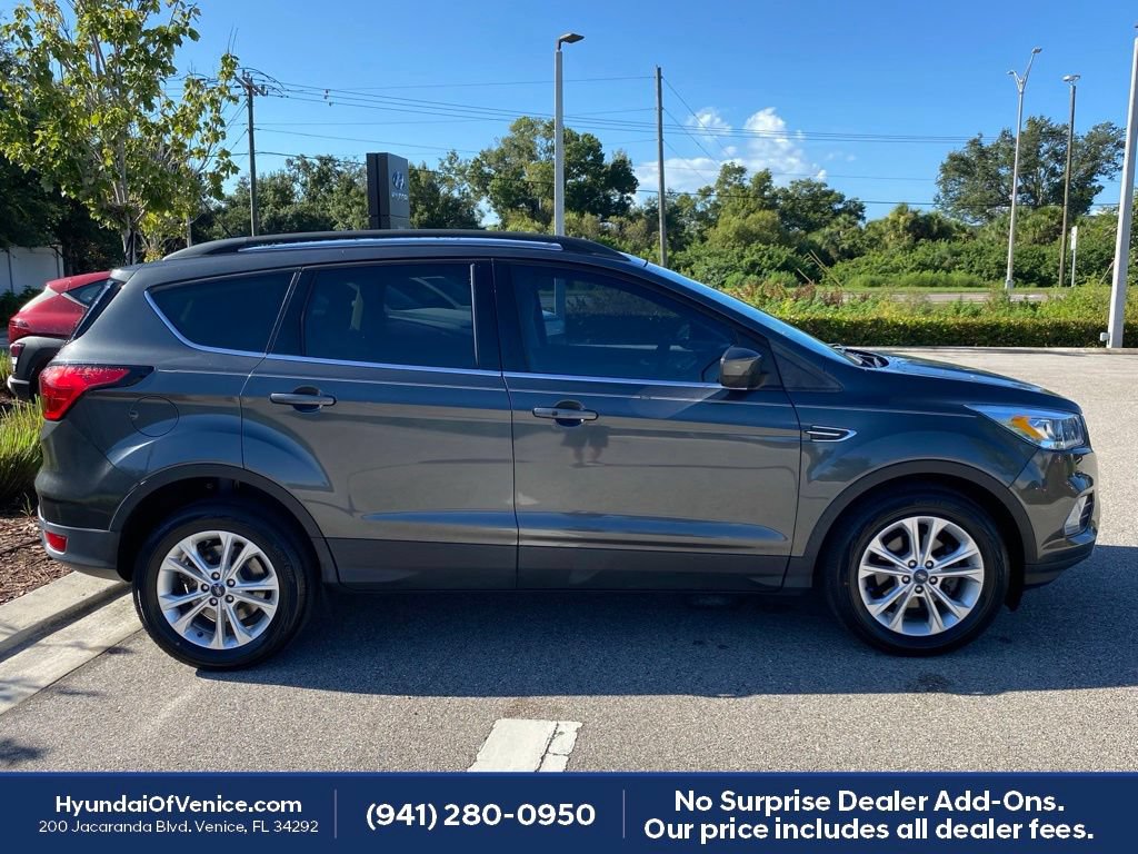 Used 2019 Ford Escape SEL FWD image 27