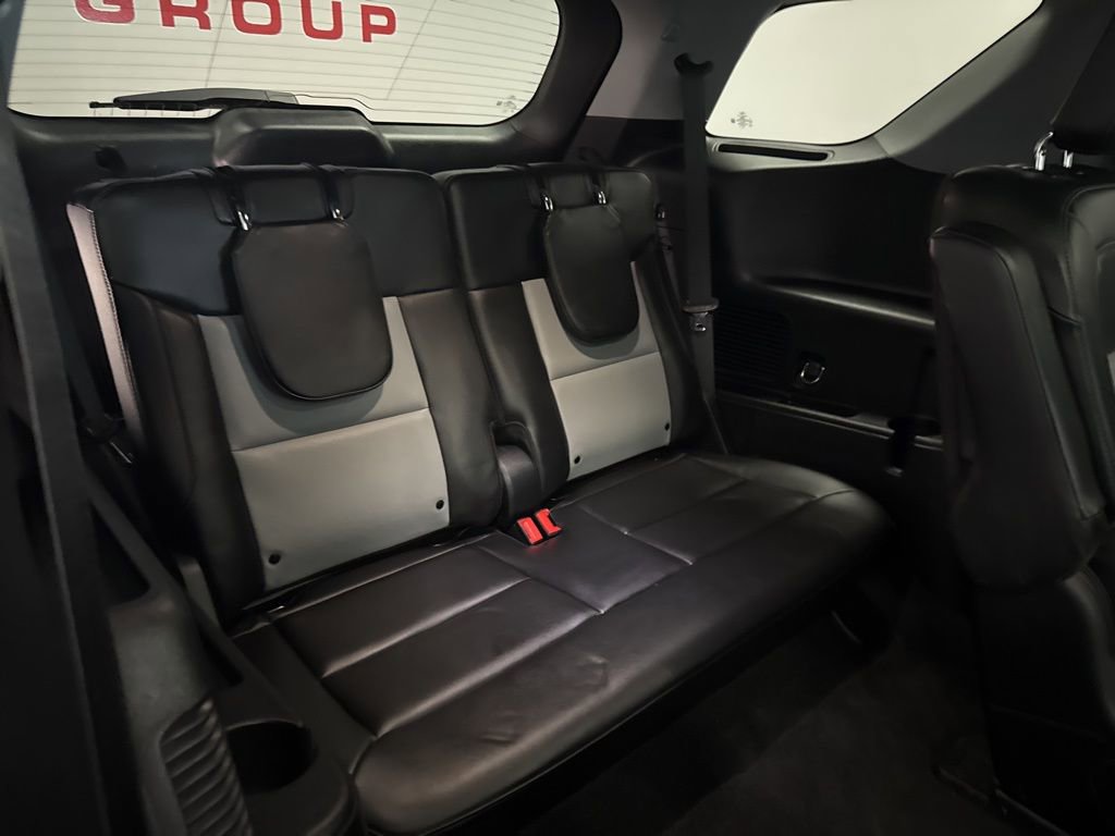 Used 2022 Ford Explorer XLT w/ Equipment Group 202A image 37