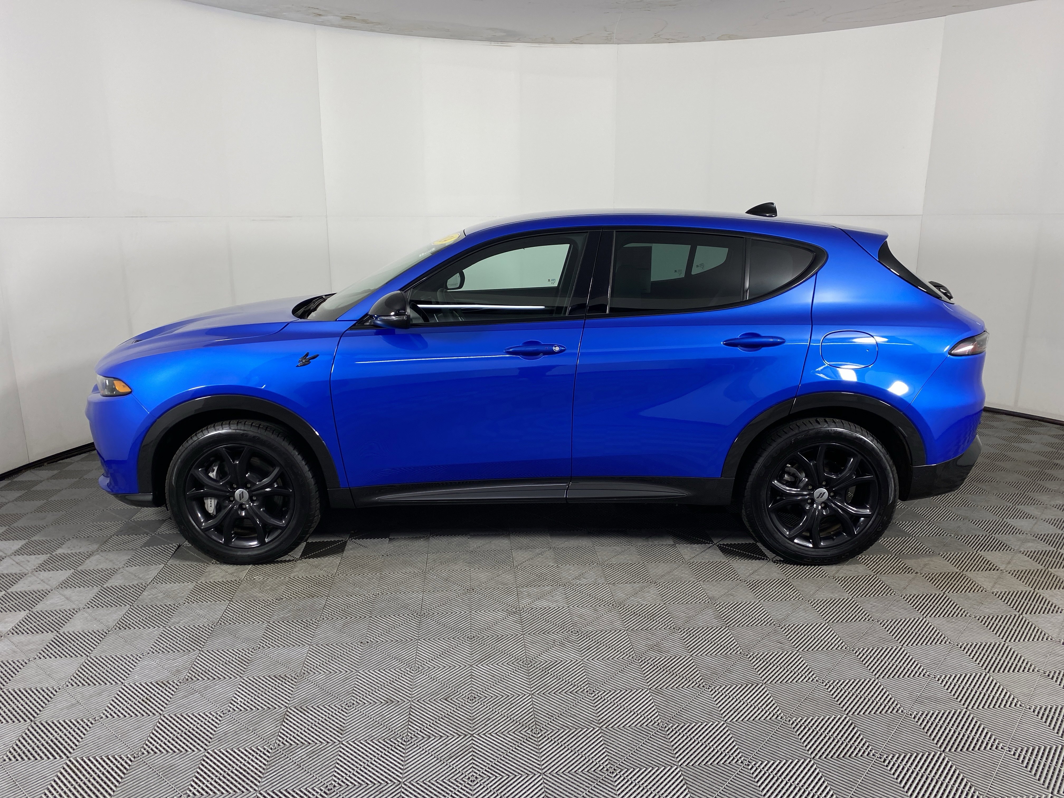 Used 2024 Dodge Hornet R/T w/ R/T Blacktop Package AWD/4WD image 10