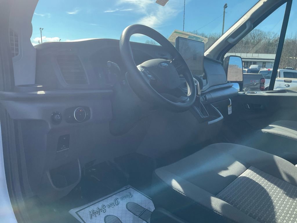 New 2026 Ford Transit 250 148 Medium Roof image 13