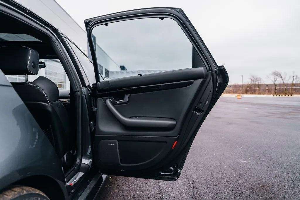 Used 2008 Audi RS 4 Sedan image 44