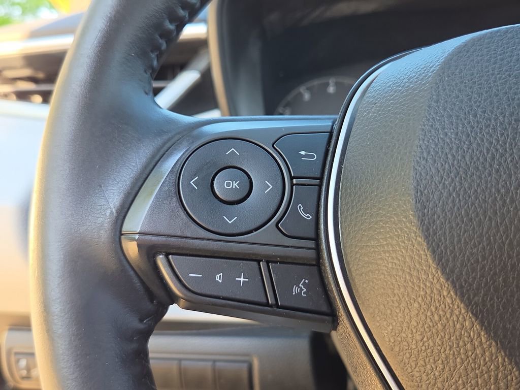 Used 2023 Toyota Corolla SE image 22