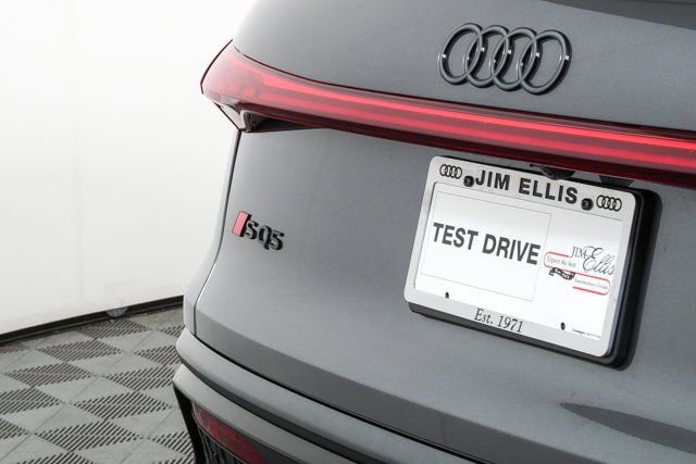 New 2025 Audi SQ5 Premium Plus image 37