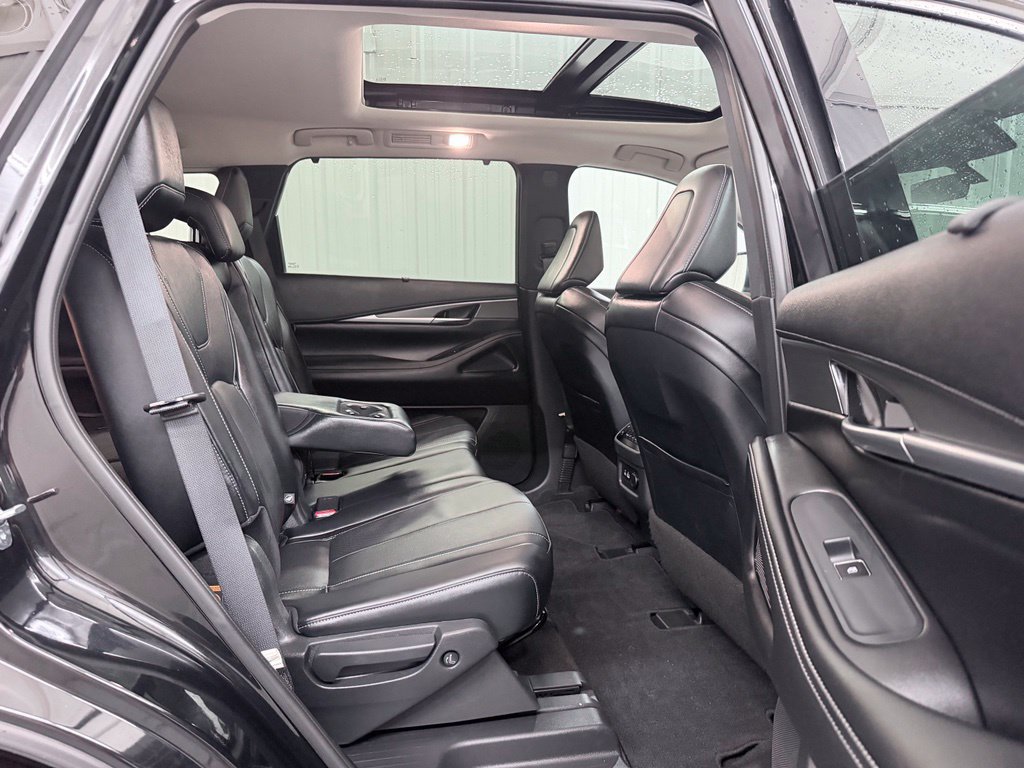Certified 2024 INFINITI QX60 Luxe w/ Cargo Package AWD/4WD image 43