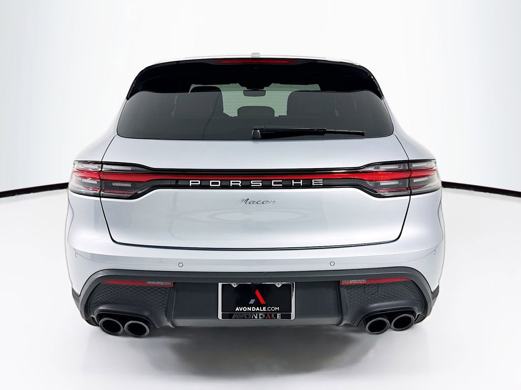 Certified 2025 Porsche Macan image 10