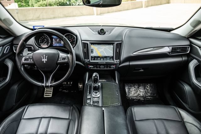 Used 2017 Maserati Levante S AWD/4WD image 6