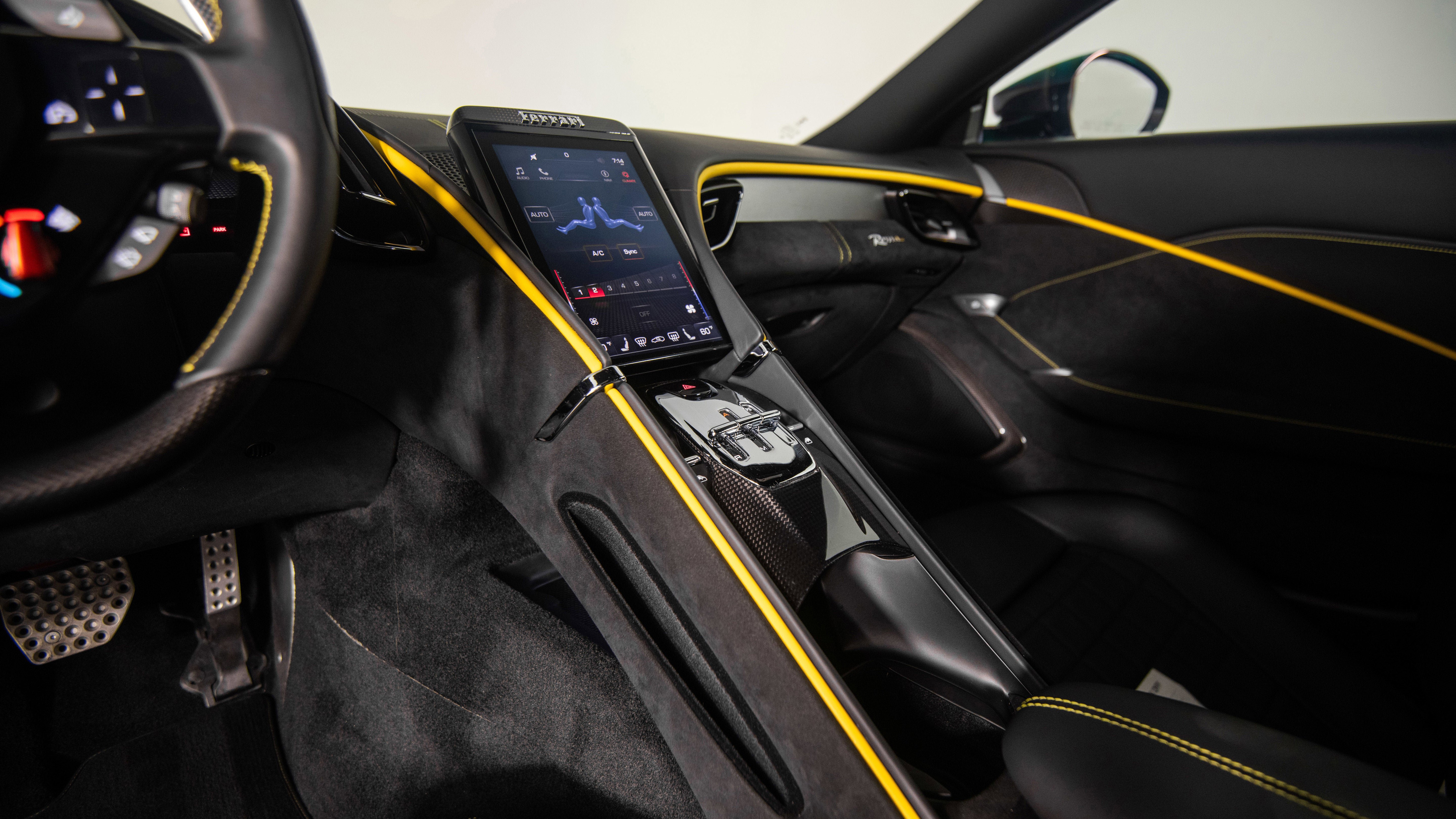 Certified 2024 Ferrari Roma image 38