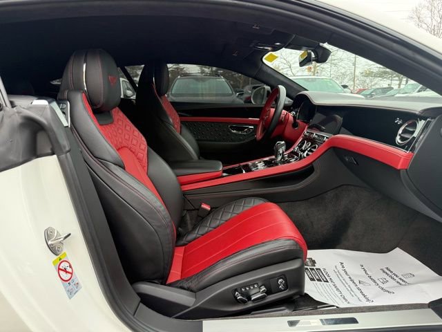 Used 2021 Bentley Continental GT image 33