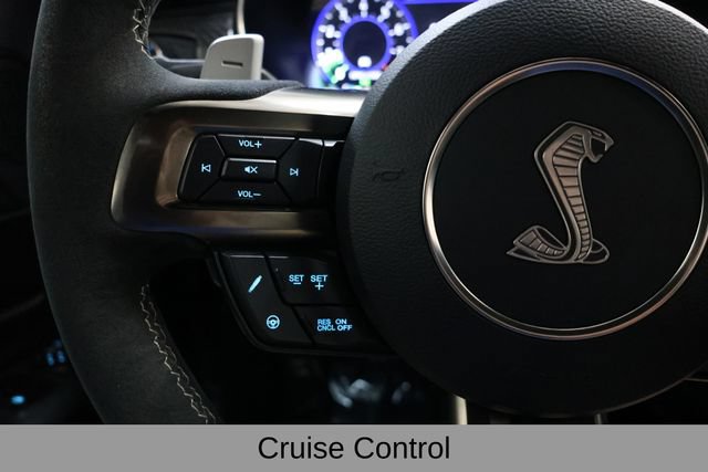 Used 2020 Ford Mustang Shelby GT500 w/ Technology Package RWD image 41