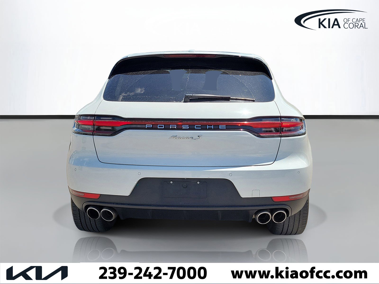 Used 2021 Porsche Macan S AWD/4WD image 4