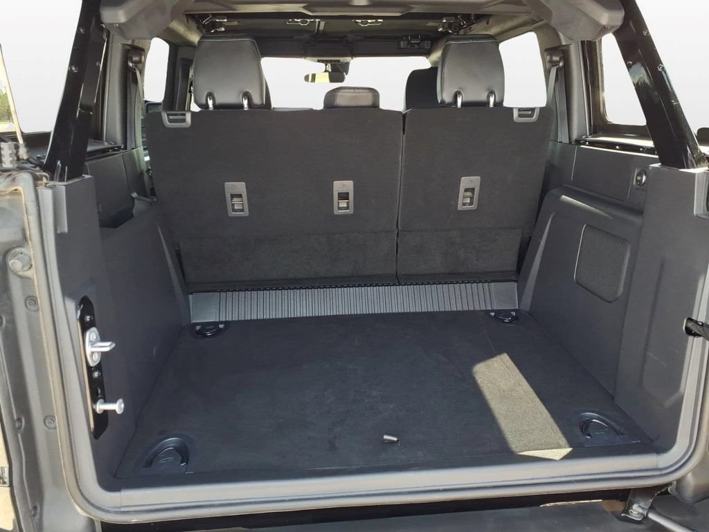 Used 2024 Ford Bronco Wildtrak AWD/4WD image 11