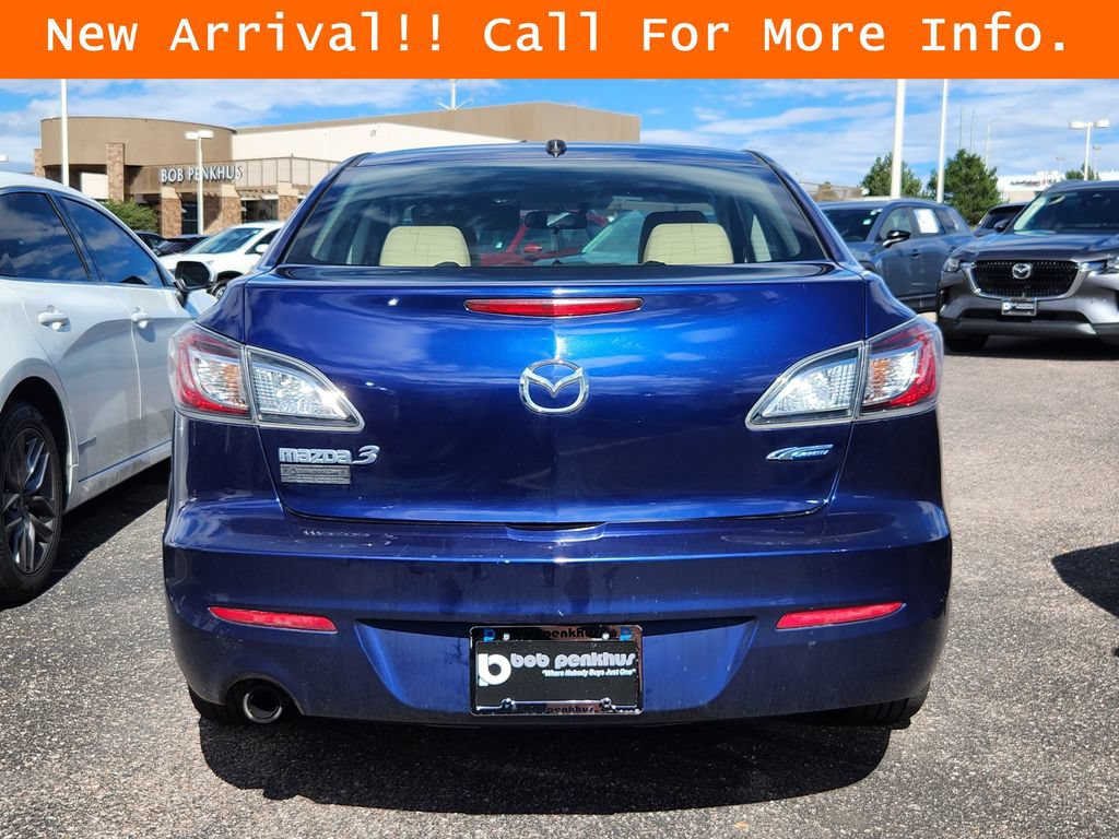 Used 2012 MAZDA MAZDA3 i Grand Touring w/ Tech Pkg FWD image 6