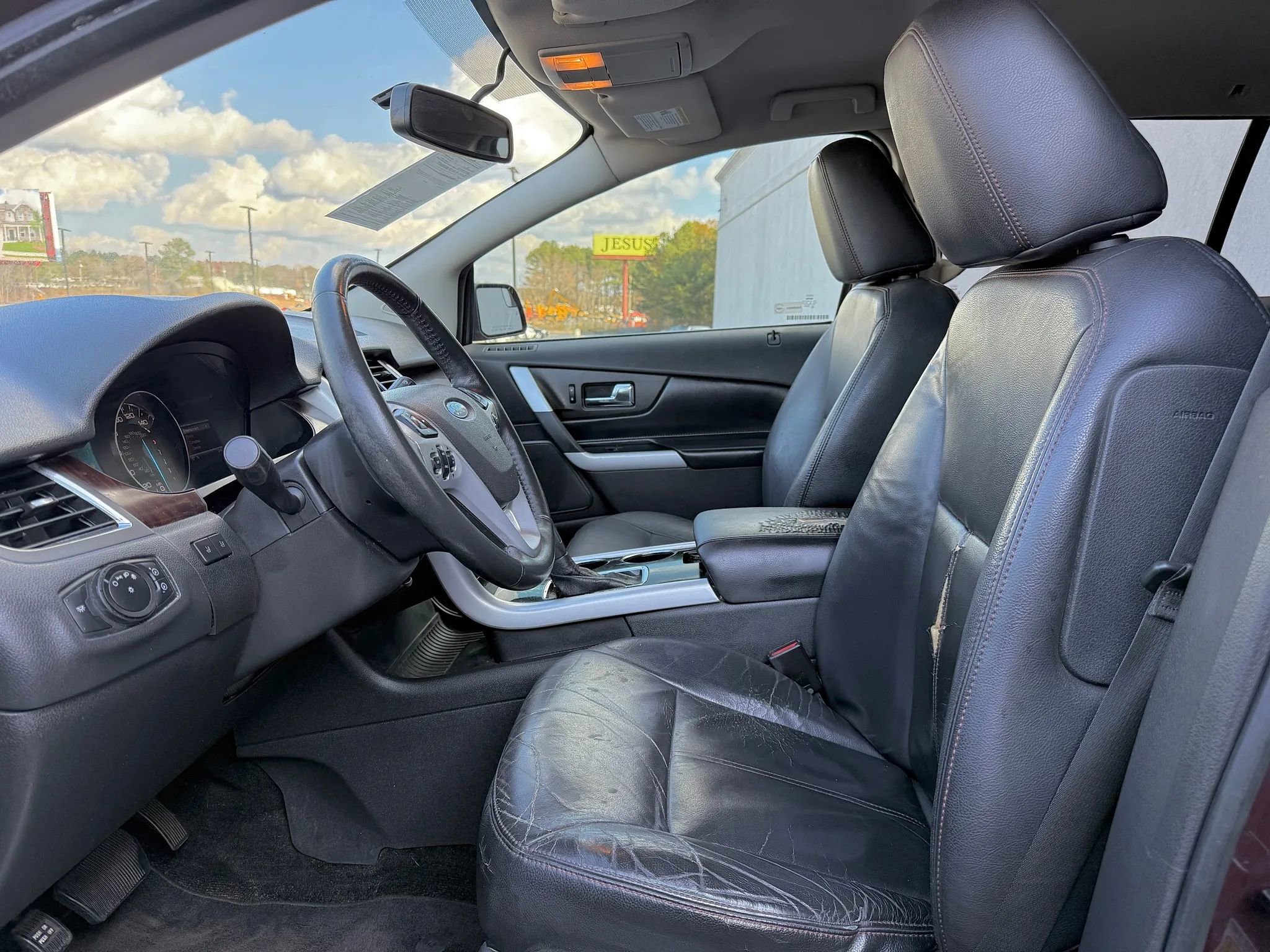 Used 2011 Ford Edge Limited image 2
