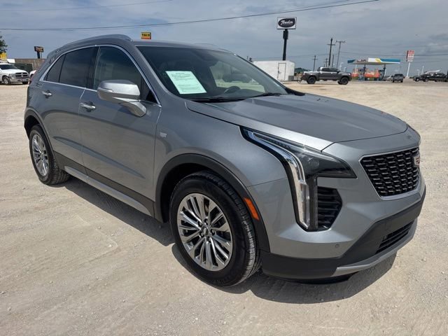 Used 2023 Cadillac XT4 Premium Luxury FWD image 7
