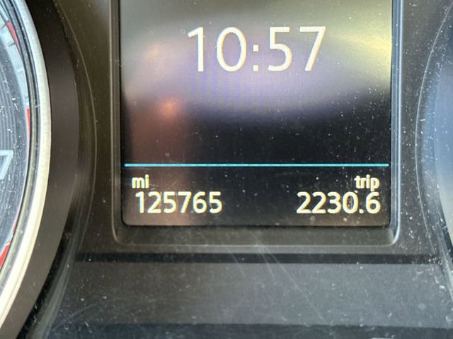 Used 2018 Volkswagen Atlas SEL image 18