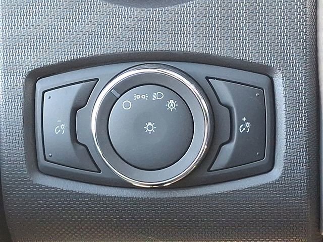 Used 2023 Ford F650 2WD Regular Cab Super Duty image 28