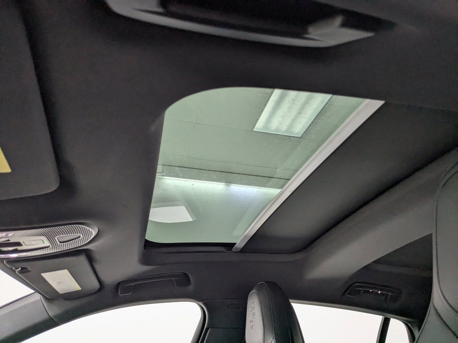 Certified 2025 Porsche Panamera image 23