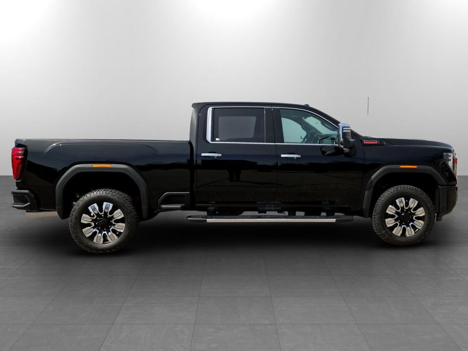 New 2026 GMC Sierra 3500 Denali w/ Technology Package AWD/4WD image 5
