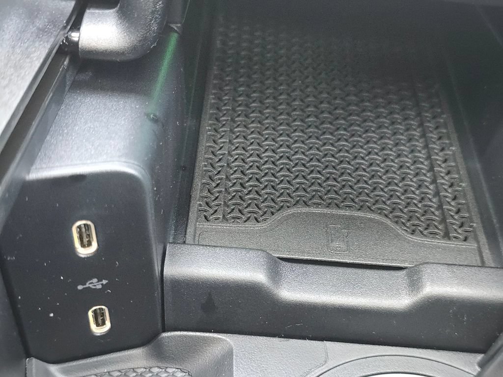 New 2026 Mercedes-Benz E 350 4MATIC Sedan image 33