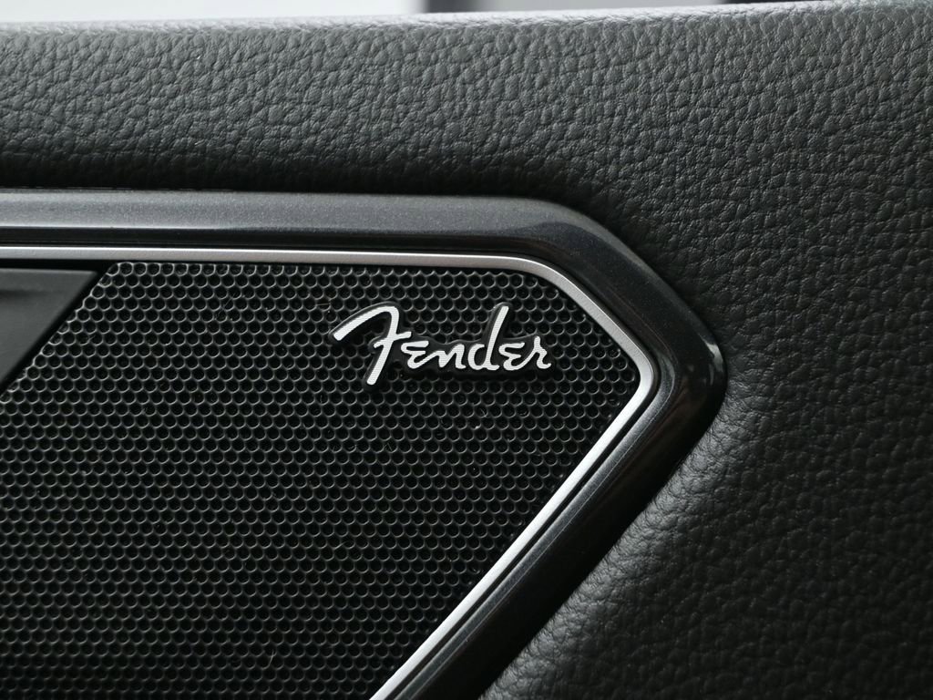 Used 2022 Volkswagen Tiguan SEL R-Line image 35