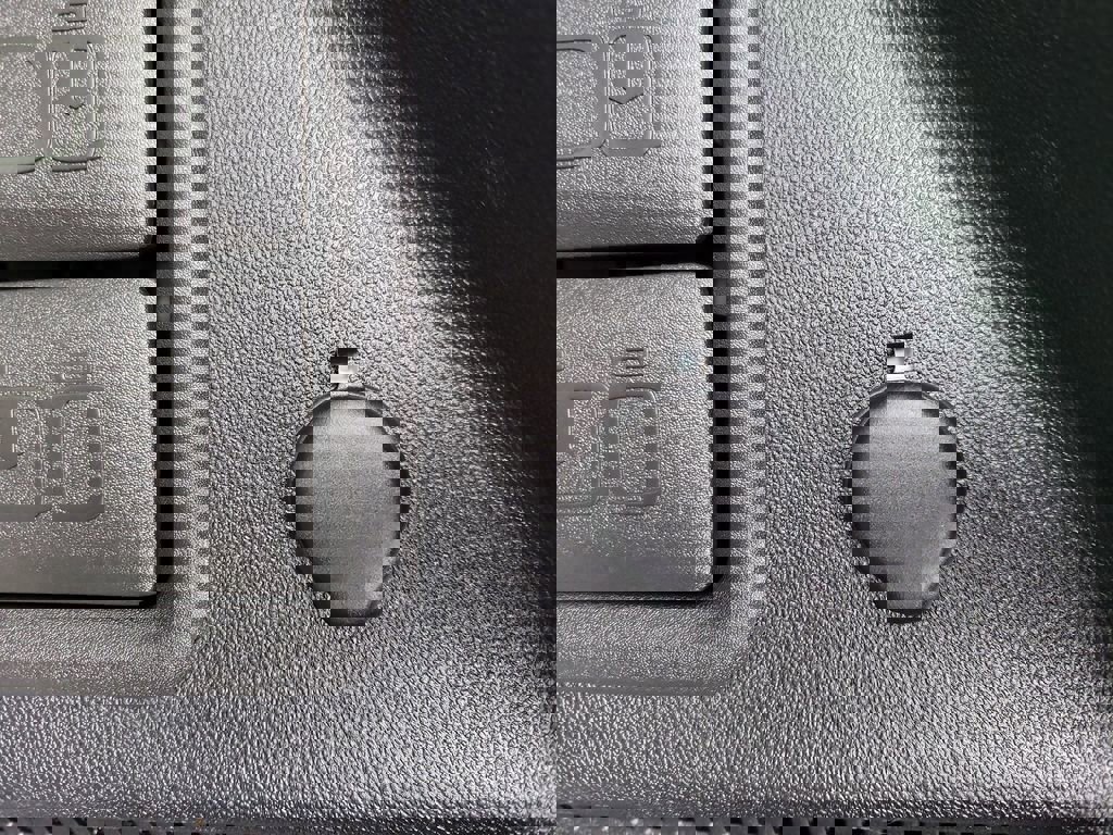 Used 2018 Chevrolet Equinox LT image 8