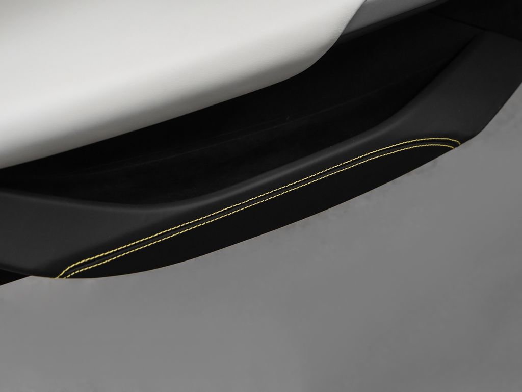 Used 2025 Ferrari 296 GTS image 67