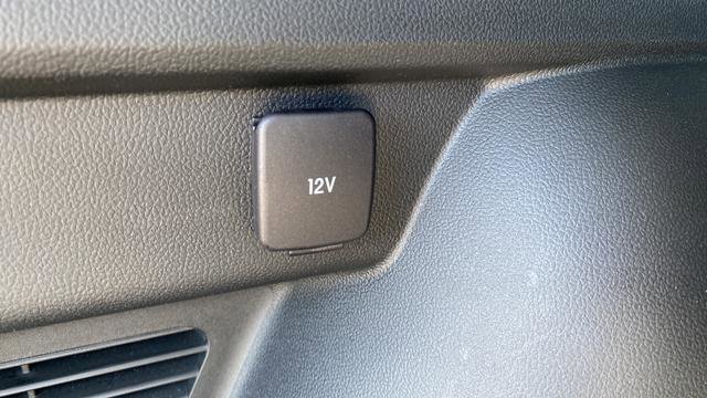 Used 2022 Ford Escape Titanium w/ Class II Trailer Tow Package AWD/4WD image 31