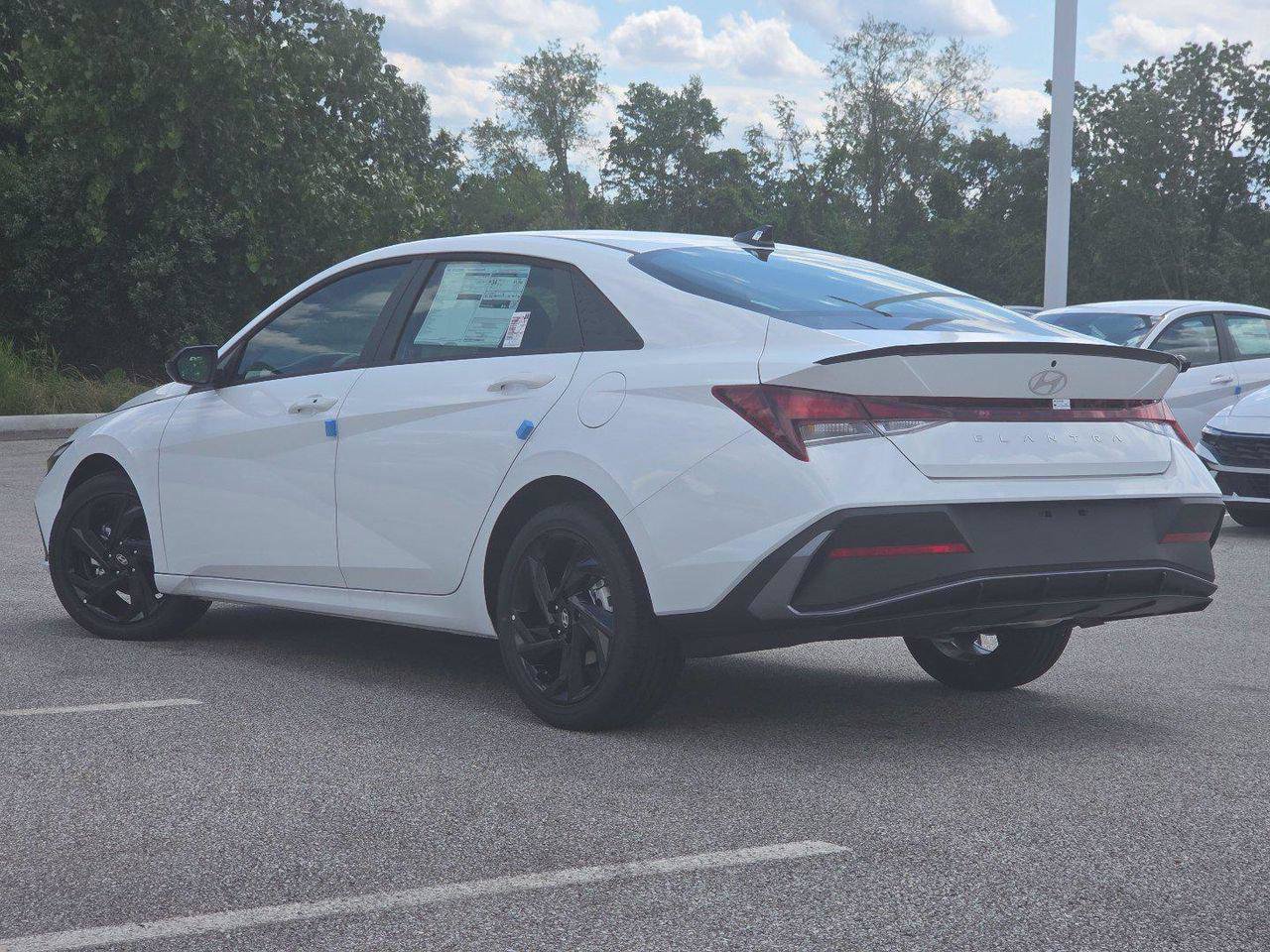 New 2026 Hyundai Elantra Sport FWD image 37