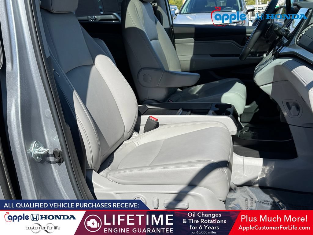 Used 2023 Honda Odyssey EX-L image 23