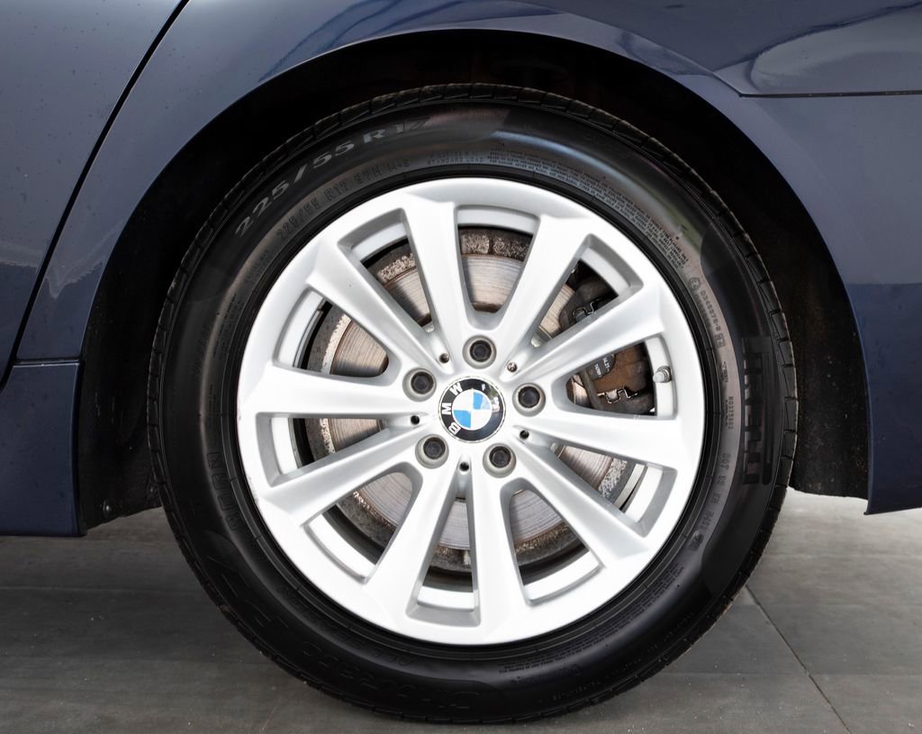 Used 2016 BMW 528i xDrive Sedan image 33