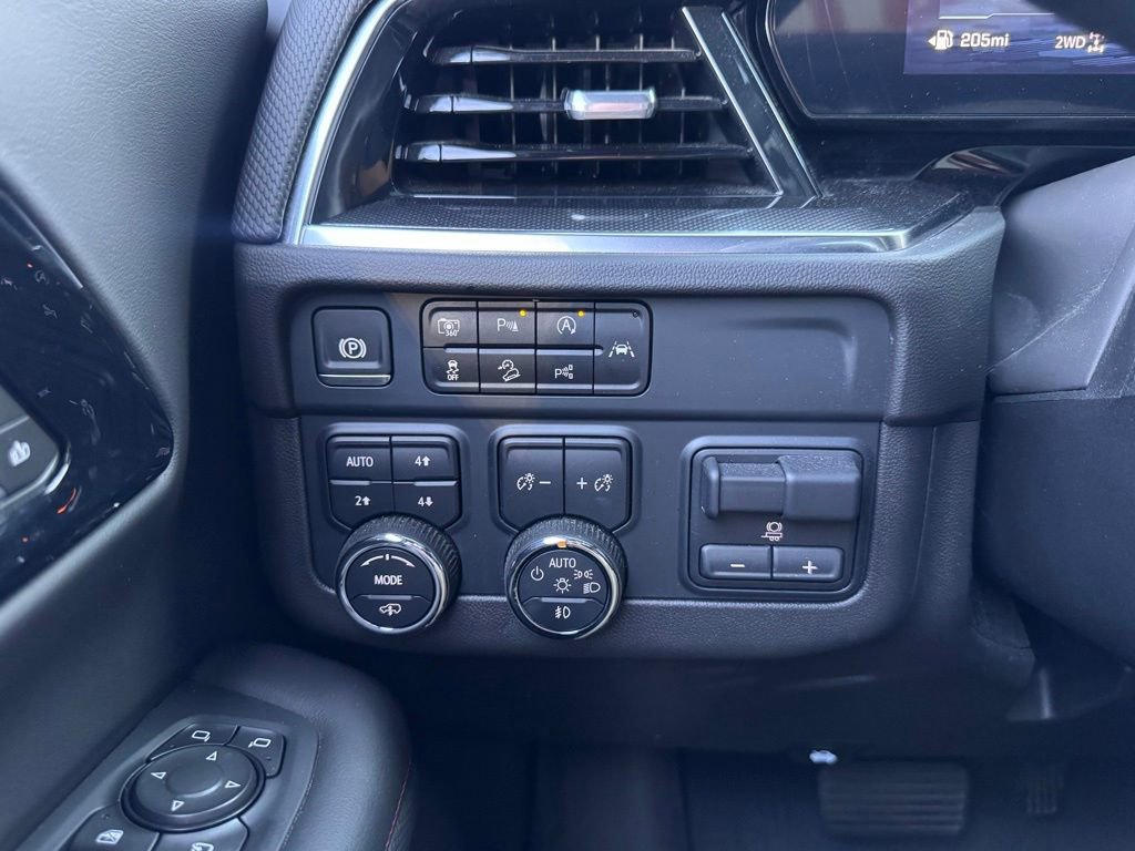 Used 2025 Chevrolet Tahoe RST w/ RST Capability Package image 16