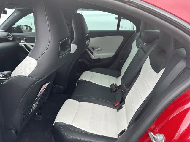 Used 2020 Mercedes-Benz CLA 250 4MATIC image 9