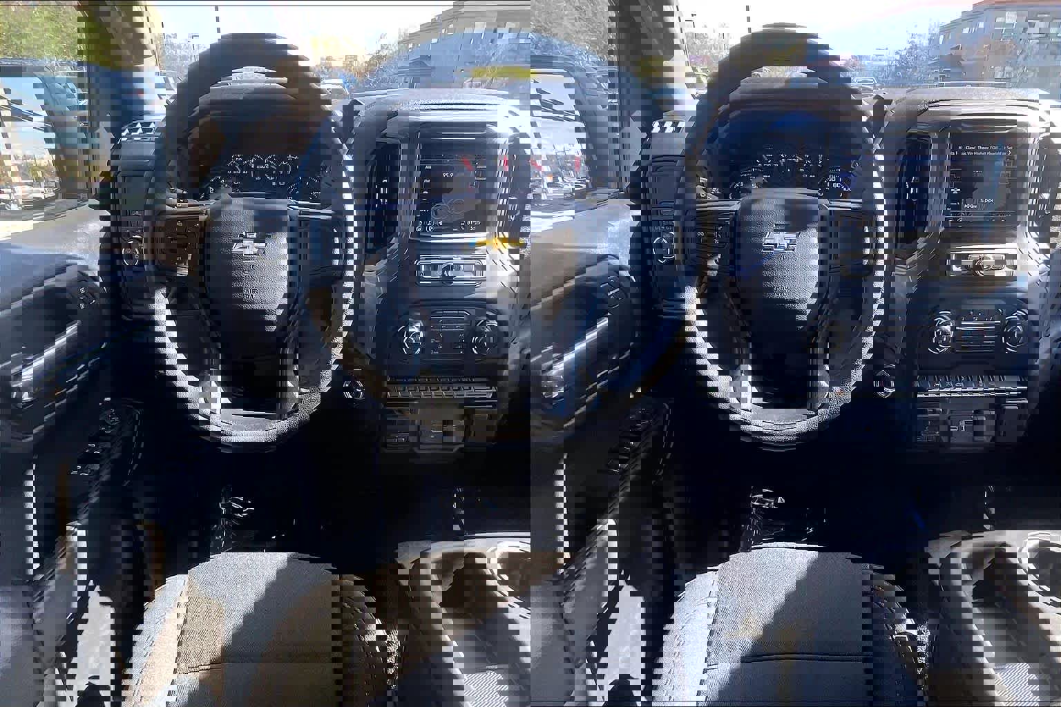 Used 2026 Chevrolet Silverado 1500 Custom image 5