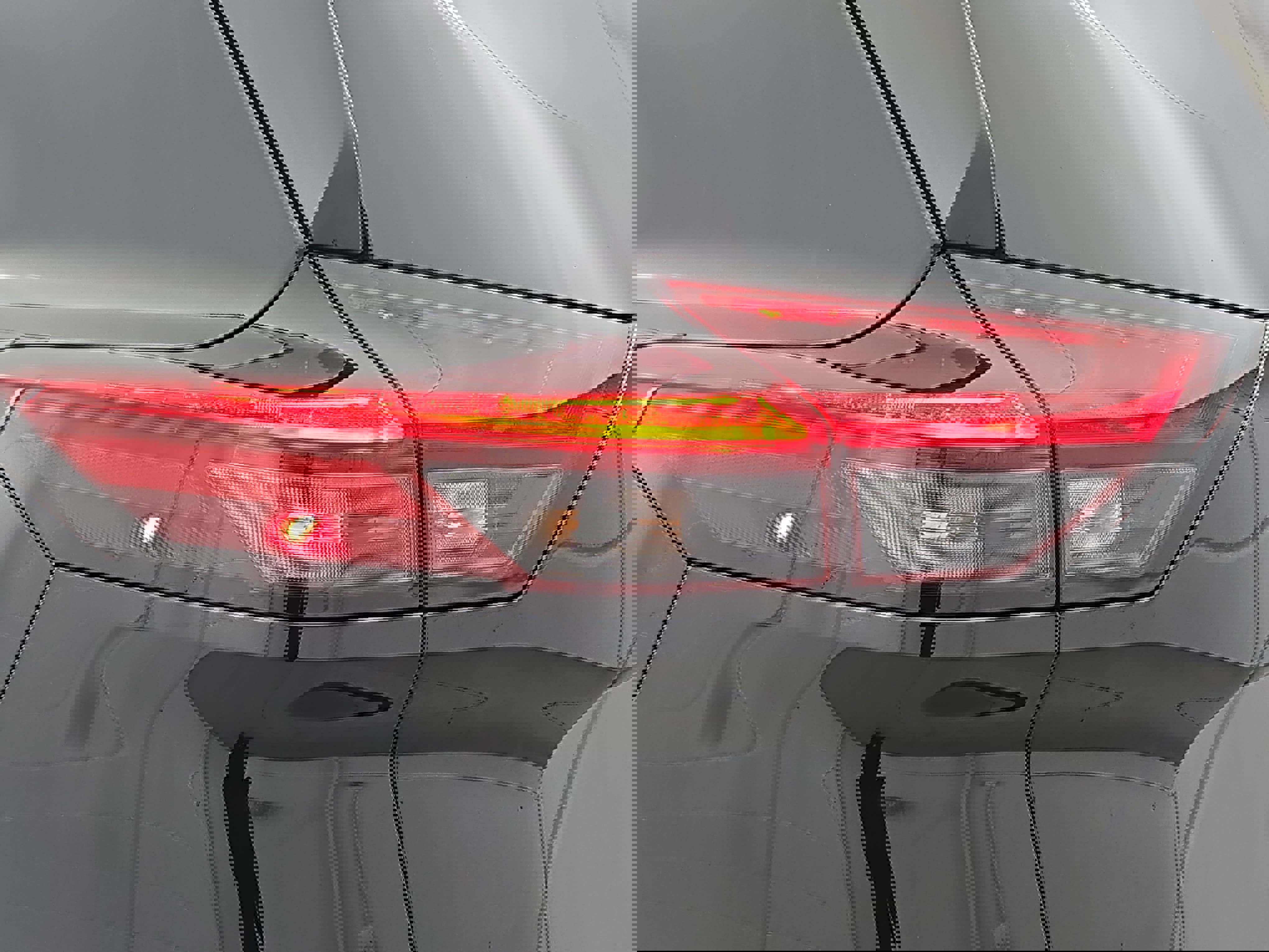 Certified 2023 Nissan Rogue S image 32