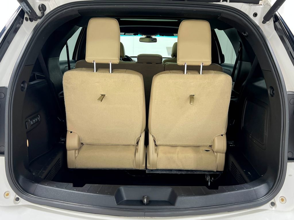 Used 2016 Ford Explorer Limited w/ Equipment Group 301A image 29