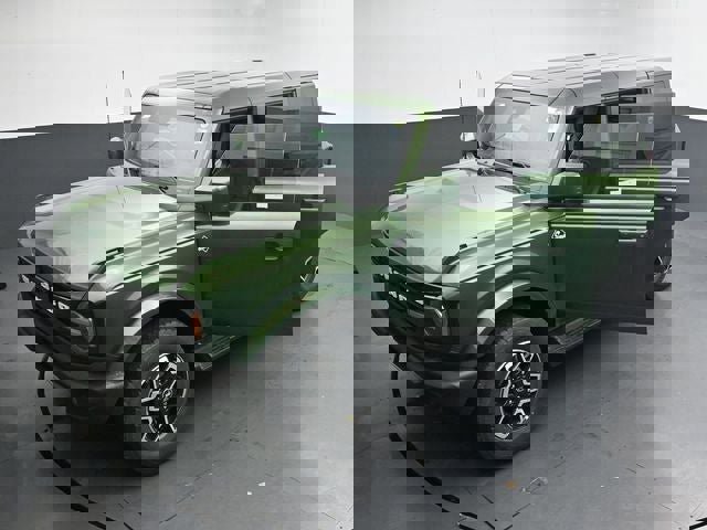 New 2025 Ford Bronco Outer Banks image 33