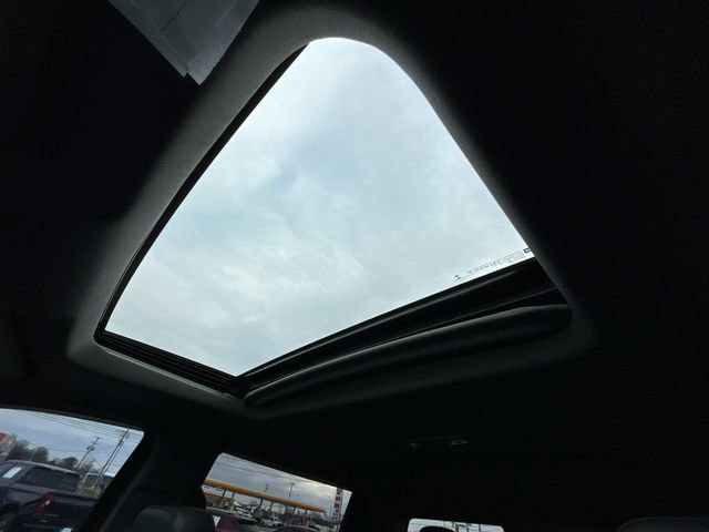 Used 2022 Chevrolet Silverado 1500 LTZ w/ LTZ Premium Package image 41