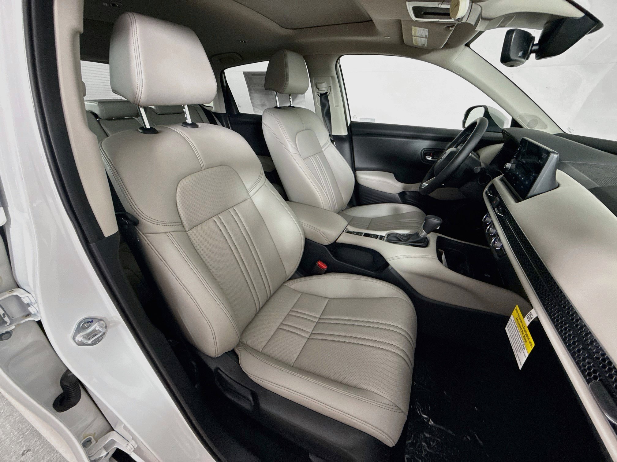 New 2027 Honda HR-V EX-L image 35