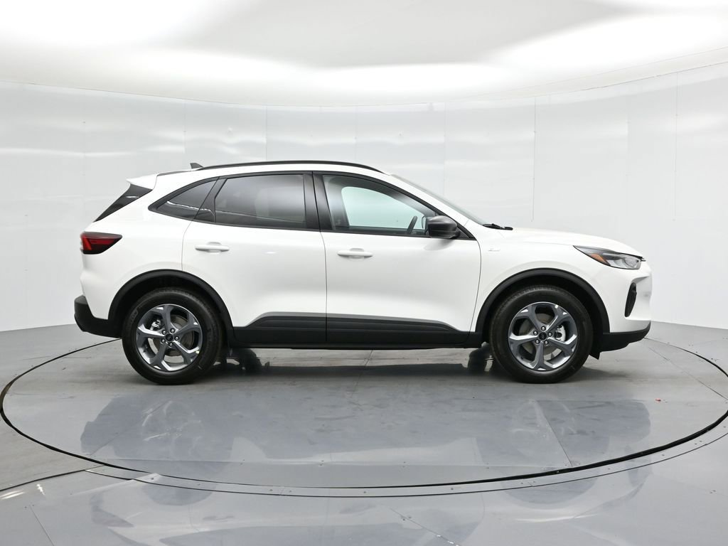 New 2025 Ford Escape ST-Line w/ Equipment Group 301A image 26