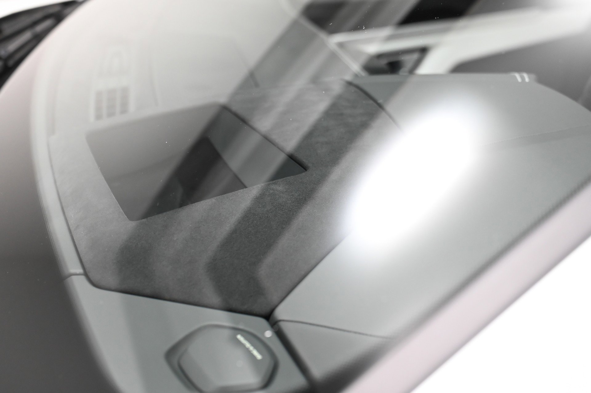 Used 2020 Lamborghini Urus image 52