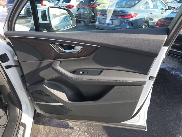 Used 2023 Audi Q7 2.0T Premium Plus image 14