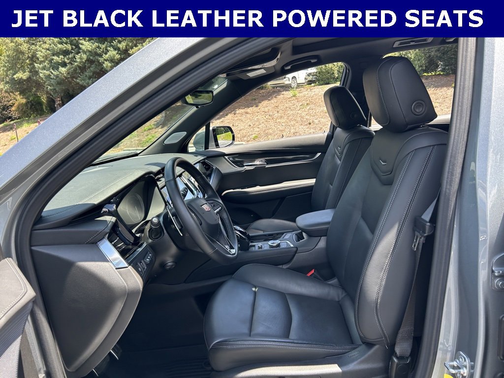 Used 2024 Cadillac XT6 Sport w/ Technology Package image 5