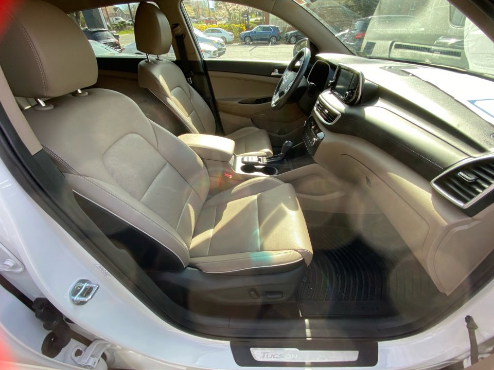 Used 2020 Hyundai Tucson Limited w/ Winter Weather Package AWD/4WD image 32