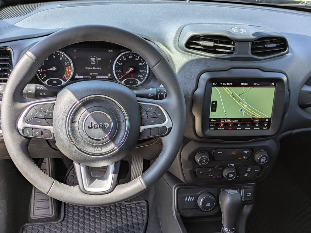 Used 2023 Jeep Renegade Altitude w/ Sun/Sound Group AWD/4WD image 11