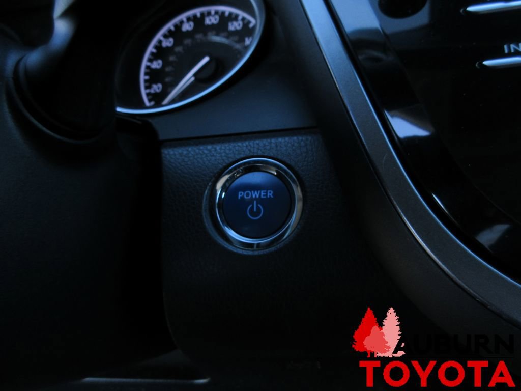 Certified 2018 Toyota Camry SE w/ Audio Package image 16