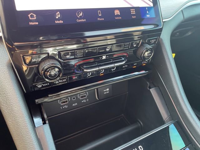 New 2025 Jeep Grand Cherokee Limited image 18